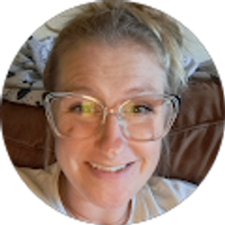 Profile photo of Holly Benson