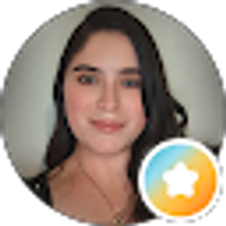 Profile photo of Veronica Garay