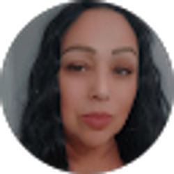 Profile photo of Angie Chaparro