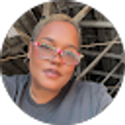 Profile photo of Raquel Jones69