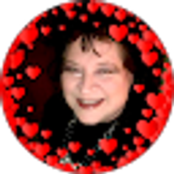 Profile photo of betsy deknegt