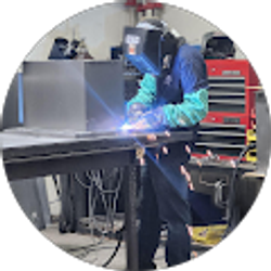 Profile photo of Omar Hernandez