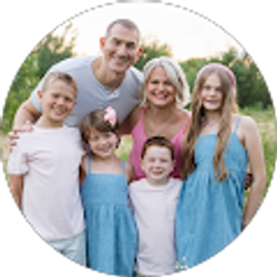 Profile photo of Julie Cirks