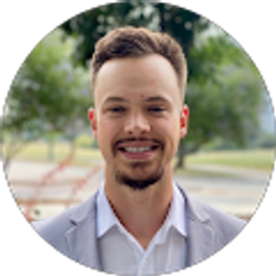 Profile photo of Hunter Offenbacher