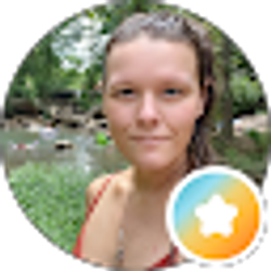 Profile photo of Ashley Williamson