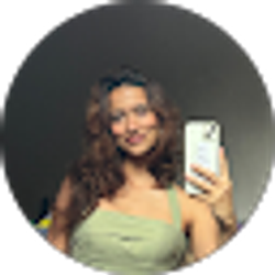 Profile photo of Amy Medeiros
