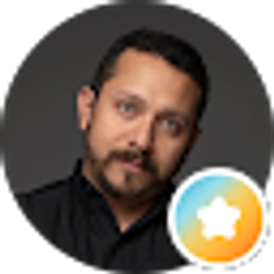 Profile photo of Enrique Alarcón
