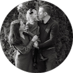 Profile photo of Lea Pare