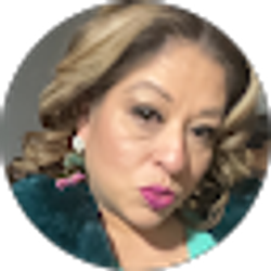 Profile photo of Alicia Zacarias