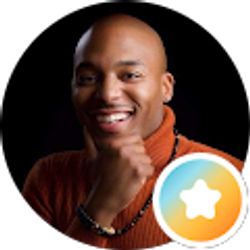 Profile photo of Raymond Davis
