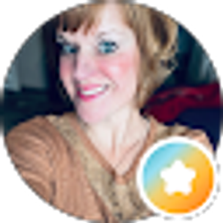 Profile photo of Lindsay Slack