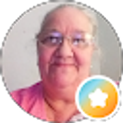 Profile photo of Lynn Collette