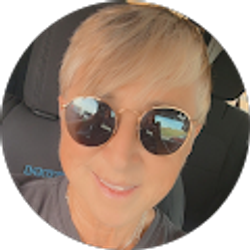 Profile photo of Leah Cervantes-Rich