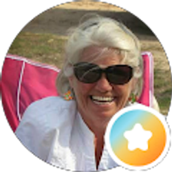 Profile photo of Beth Lynn