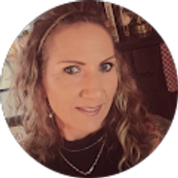 Profile photo of Amber Aggson