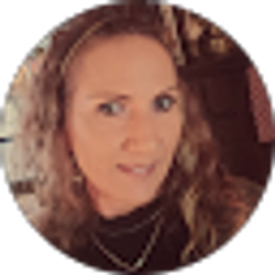 Profile photo of Amber Aggson