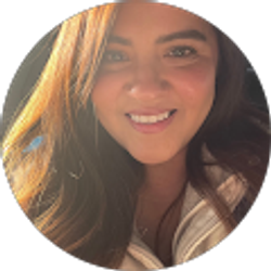 Profile photo of Stephanie Ocampo