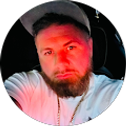 Profile photo of Lucas Castleberry