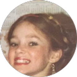 Profile photo of Kirsty Loretz