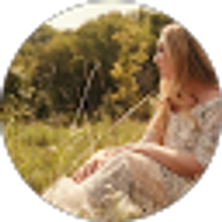 Profile photo of Rebecca Howell