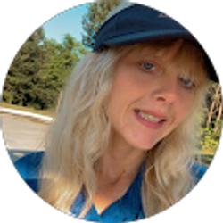 Profile photo of Lisa Marie