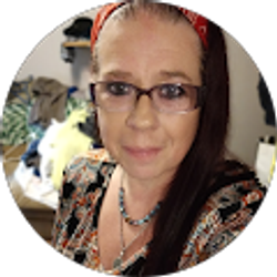 Profile photo of Renee Warren