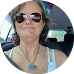 Profile photo of Jennifer Joel