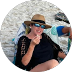 Profile photo of Connie Earls