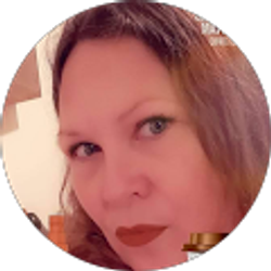 Profile photo of Vickie Carney