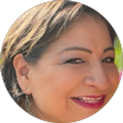 Profile photo of Laura Barrett