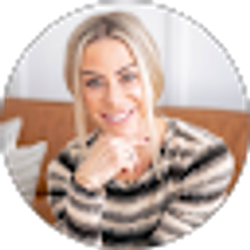Profile photo of Tina Broker