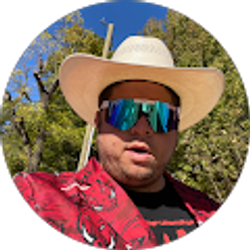 Profile photo of Abraham Valdez