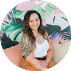 Profile photo of Samantha Chun