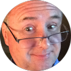 Profile photo of Kelly Kalb