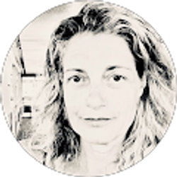 Profile photo of Lea Benson