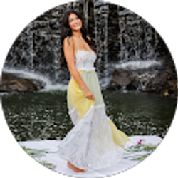 Profile photo of Alivia Flores