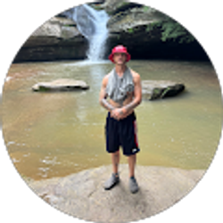 Profile photo of Brandon Robbins