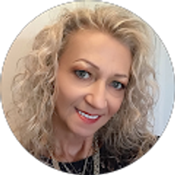 Profile photo of Sherry Thomas