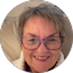 Profile photo of Vicki Broyles