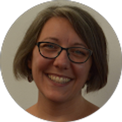 Profile photo of Sarah Simmons