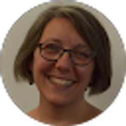 Profile photo of Sarah Simmons