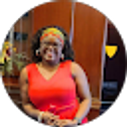 Profile photo of Sandra Bume