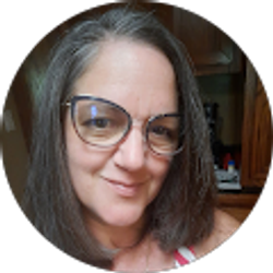 Profile photo of Paula Luebke