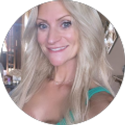 Profile photo of Amanda Gamble