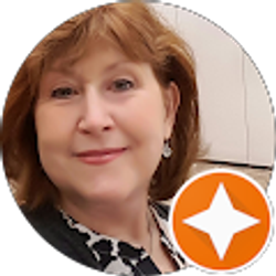 Profile photo of Jen Brown