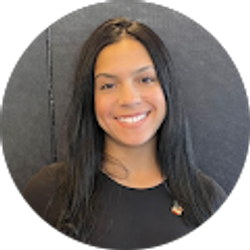 Profile photo of Gabriela