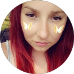 Profile photo of Cassie Parrett