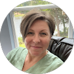 Profile photo of Julie Rundall