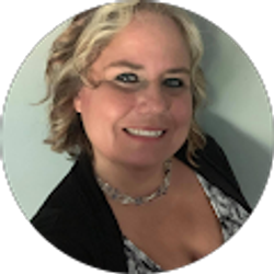 Profile photo of Vickie Ward