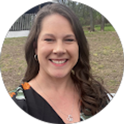 Profile photo of Stephanie Parrish